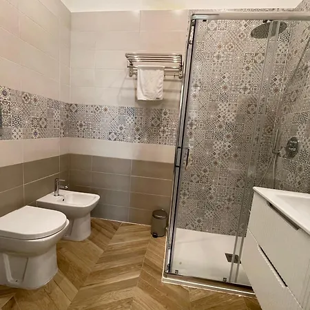 Dimora Martinelli Apartment Naples